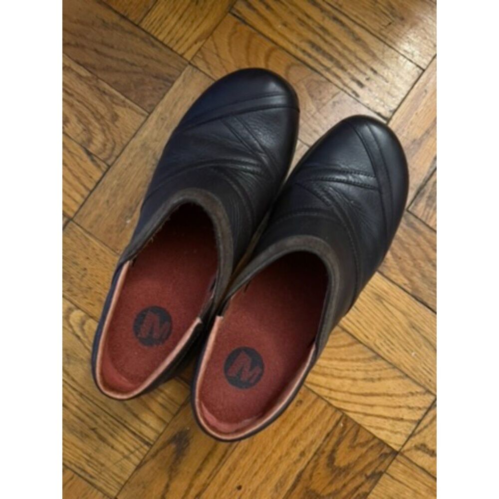 Merrell Women's Dark Brown Leather Slip-On Clogs